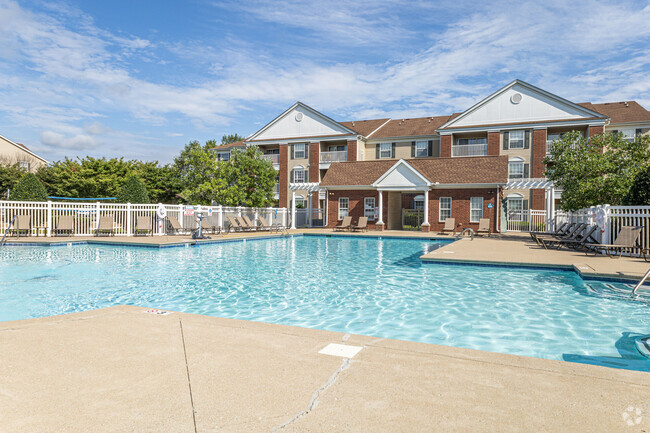 Building Photo - Westbury Farms