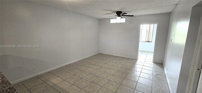 Building Photo - 5335 NW 10th Ct