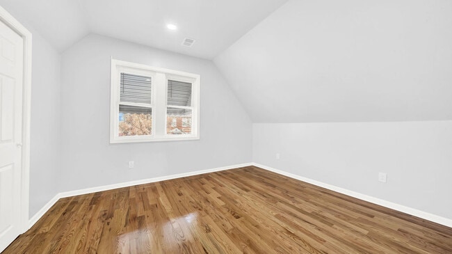 Building Photo - 3143 W 53rd Pl