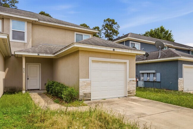 Building Photo - 630-634 Magnolia Bend