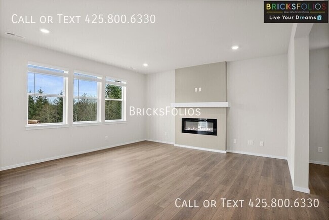 Building Photo - 1209 SW Pendleton Way