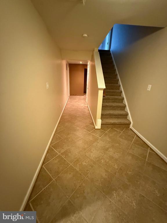 Building Photo - 18 Brushy Creek Cir