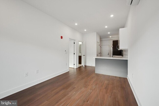 Building Photo - 501 Washington Ln