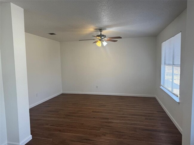 Building Photo - 14045 Maricella Ln