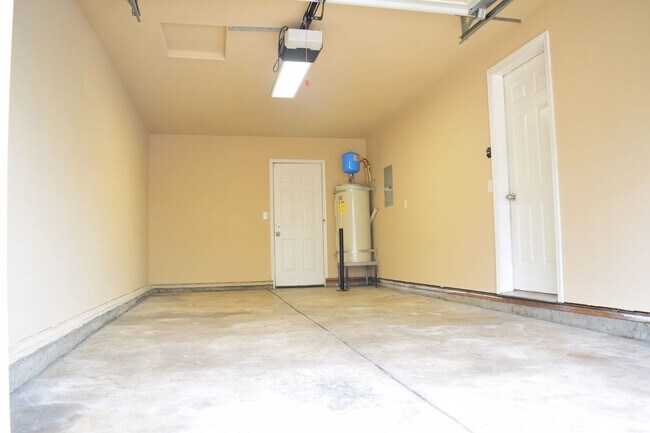 Building Photo - Osage St- OS