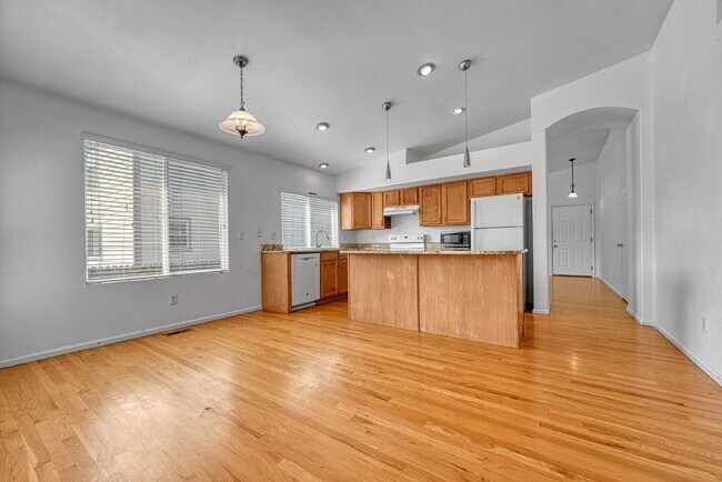 Building Photo - $2,795.00, 4-bed, 3-bath, 2175 sq ft ranch...