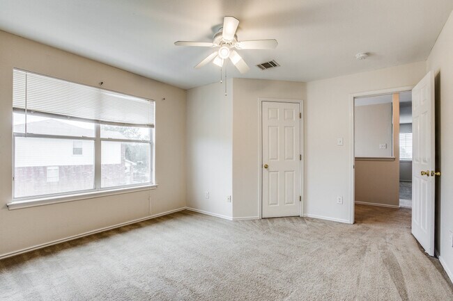 Building Photo - 670 Rattler Bluff