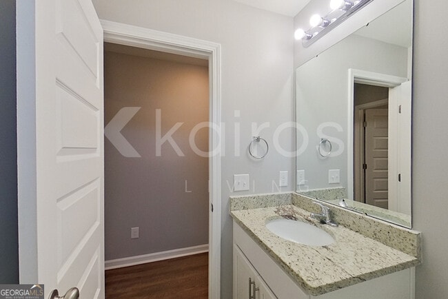 Building Photo - 203 Western Red Cedar Dr