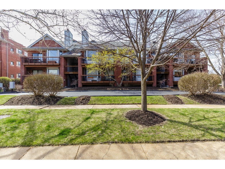 Building Photo - 5600 Waterman Blvd