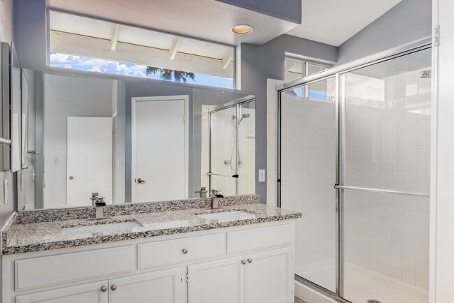 Building Photo - 2345 Potters