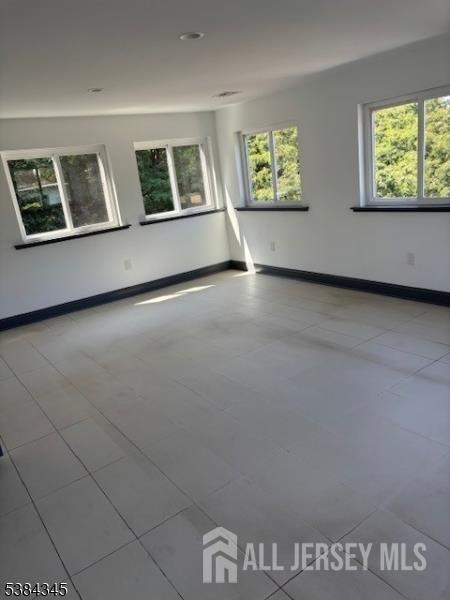 Building Photo - 445 US-202