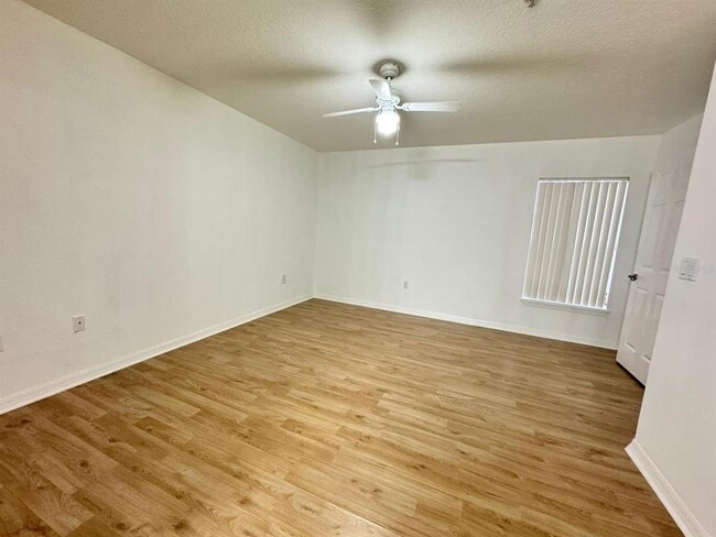 Building Photo - 2732 Club Cortile Cir
