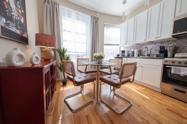 Building Photo - 234 W 112th St