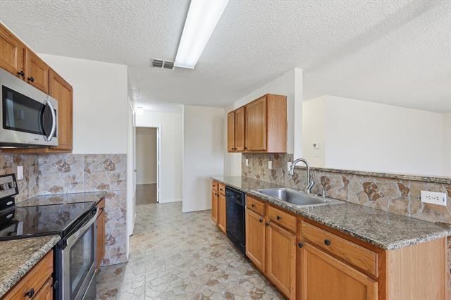 Building Photo - 1452 Hickory Creek Ln