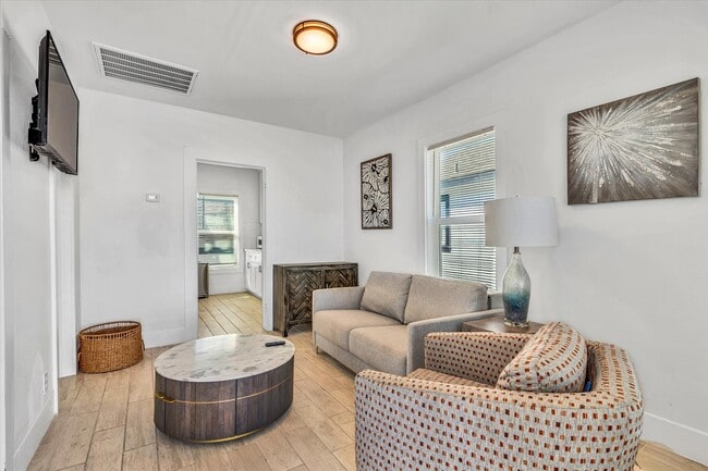 Building Photo - 5301 Avenue M