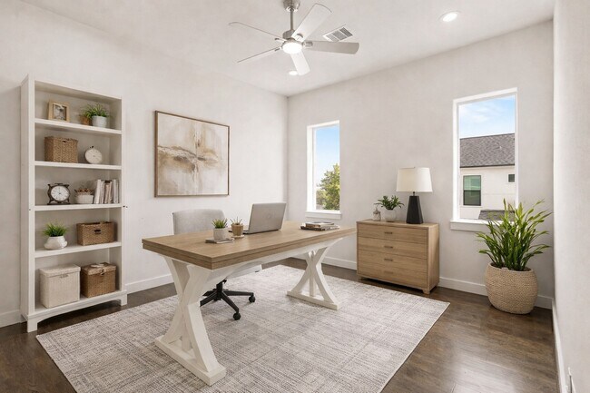 Building Photo - 111 E 33rd St