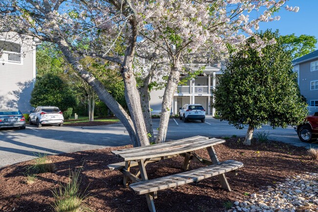 Building Photo - PERFECT LOCATION @ ST. JAMES PLANTATION