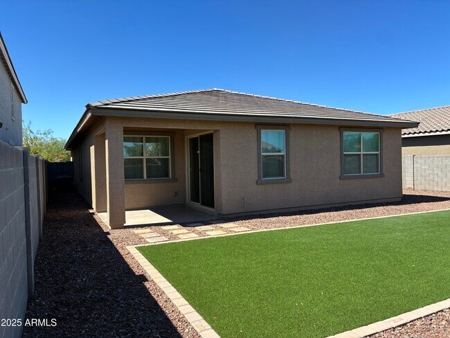 Building Photo - 27371 N 176th Dr