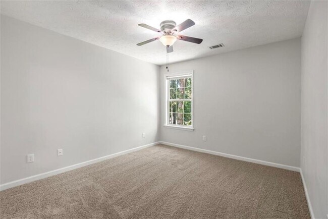 Building Photo - 5353 Spike Ln
