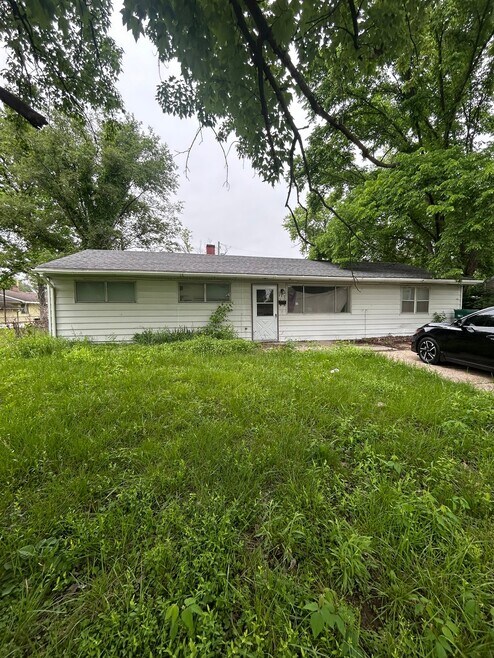 Building Photo - 117 Leonard Dr