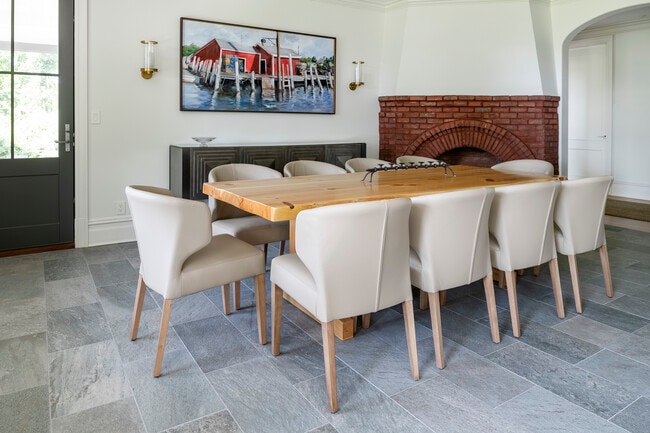 Building Photo - 9 Arlington Ave