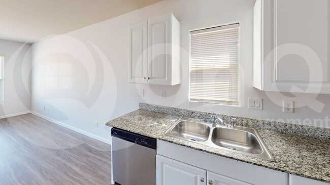Building Photo - 286 E Bobcat Pl