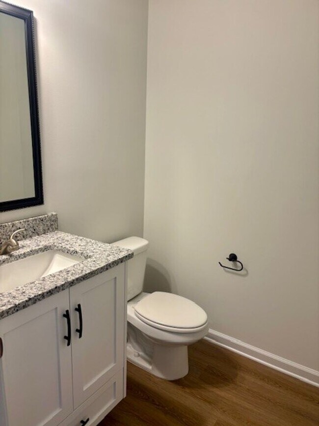 Building Photo - 4 BEDROOM RANCH HOME IN GROVETOWN!