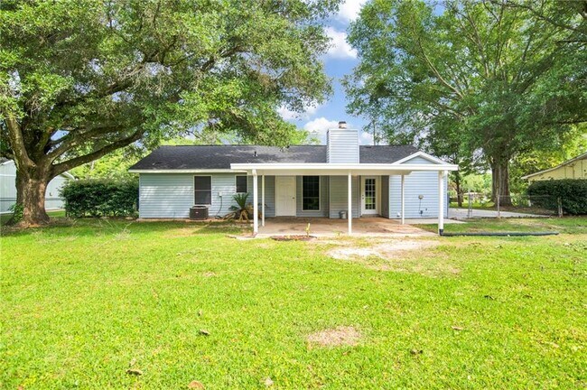 Building Photo - 4770 Gold Dr