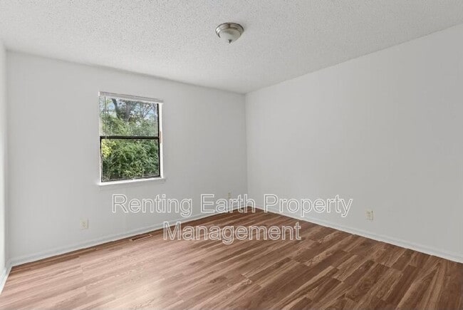 Building Photo - 1917 49th St Ensley