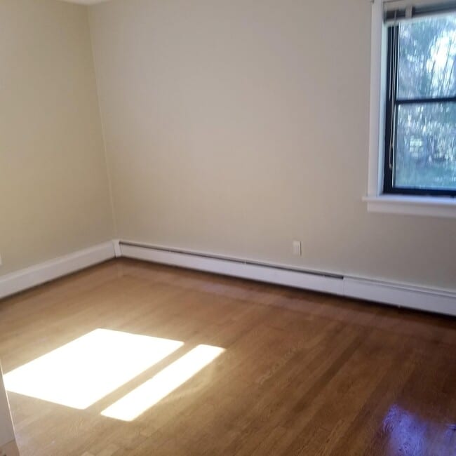 Building Photo - 6139 Powhite Farm Dr