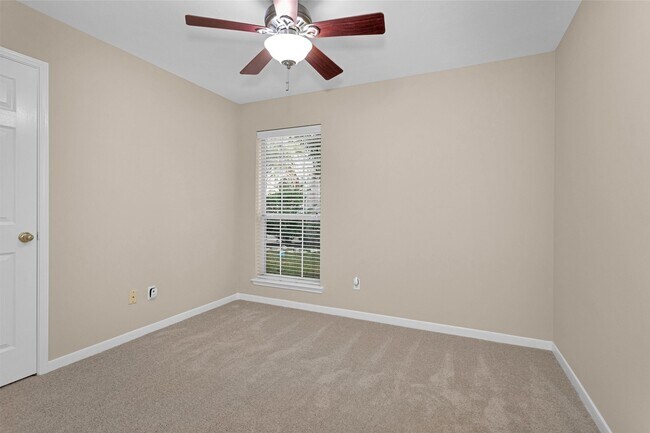 Building Photo - 24711 Laurel Chase Ln