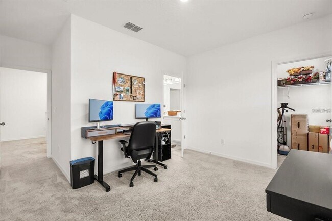 Building Photo - 2710 Bolzano Dr