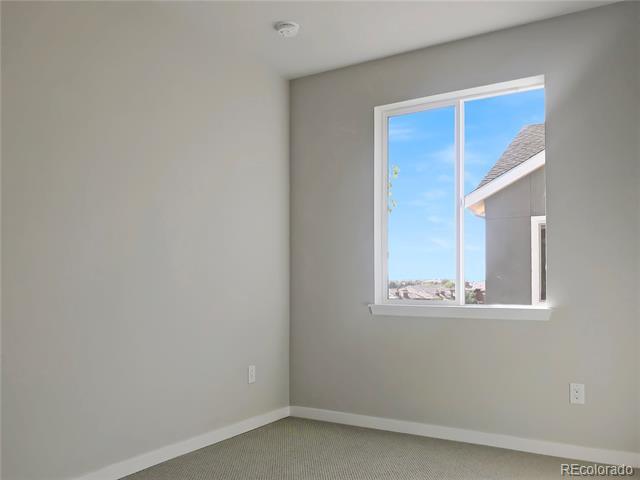 Building Photo - 6767 S Tempe Ct