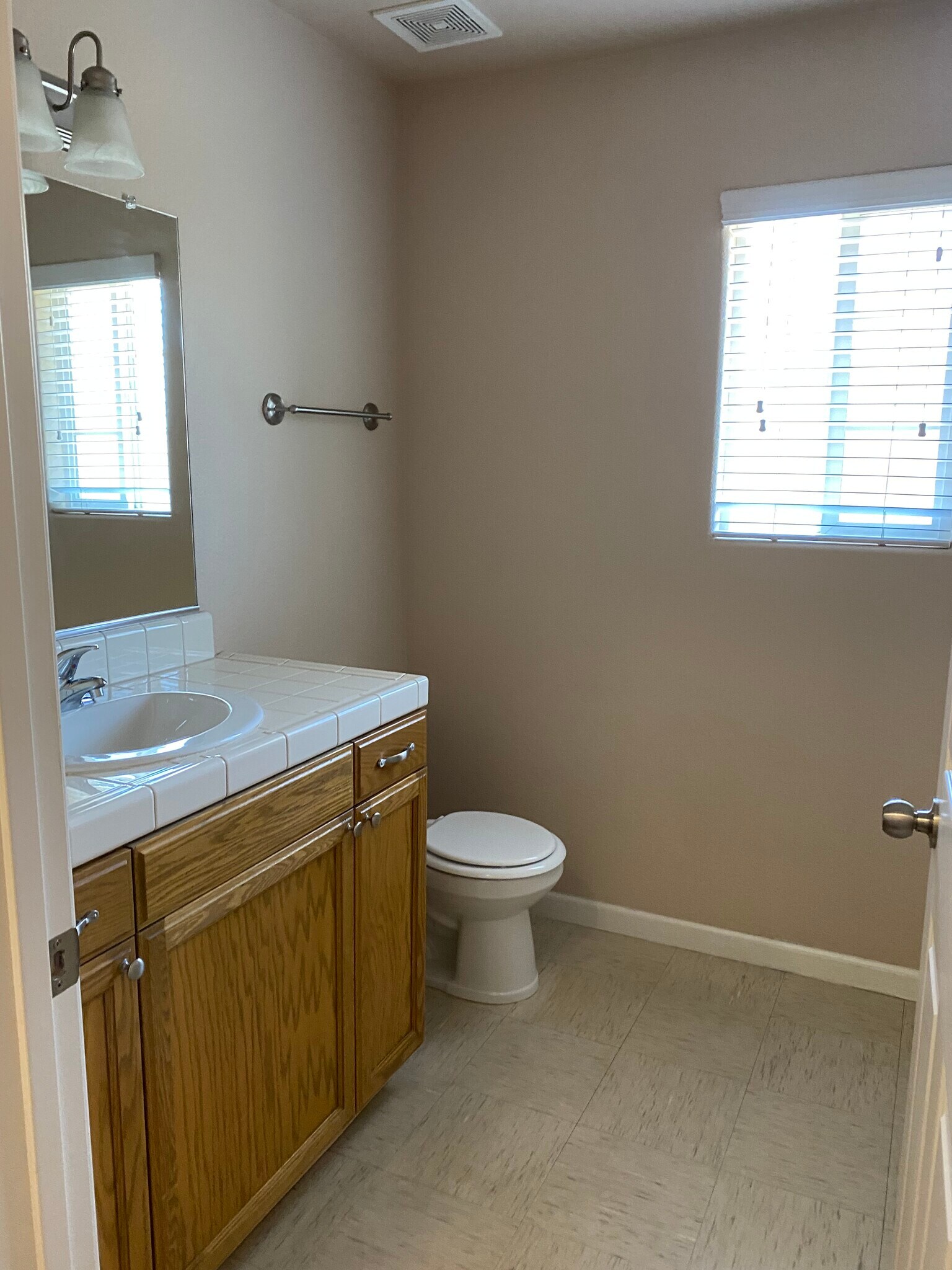 Building Photo - 2301 N Vickie Ct