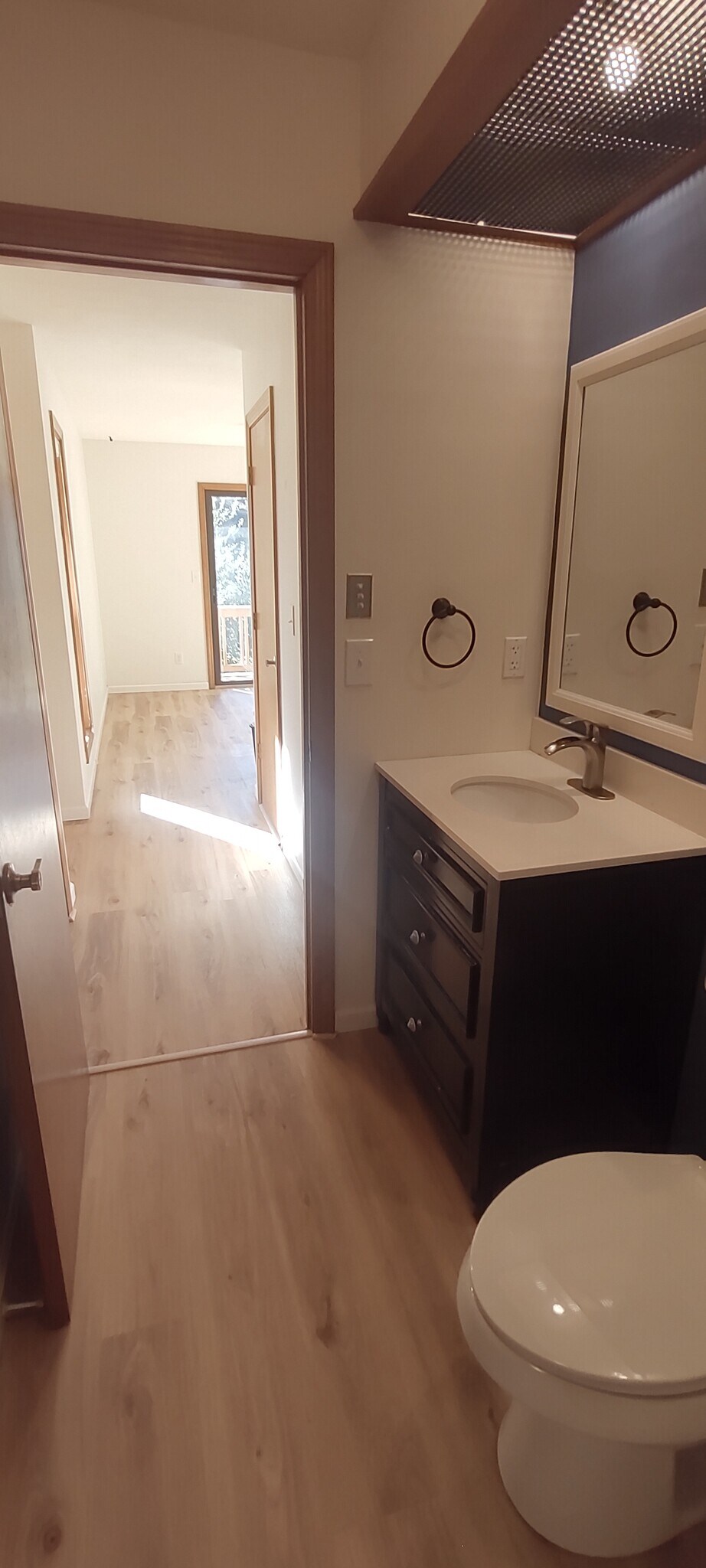 Building Photo - 521 Courtwood Ln