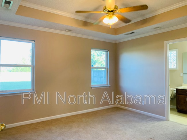 Building Photo - 218 Maddux Ct