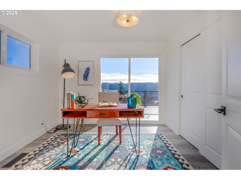 2nd bedroom can be use also an office /view - 4685 Riverview Ave
