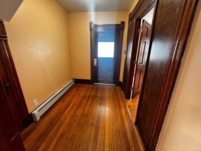 Building Photo - 181 High St