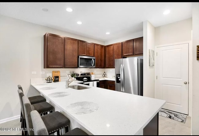 Building Photo - 12926 Ludo Rd