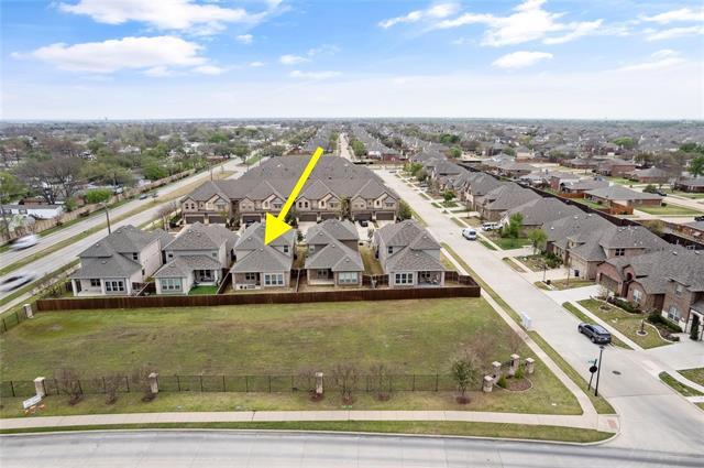 Building Photo - 717 Steppe Dr