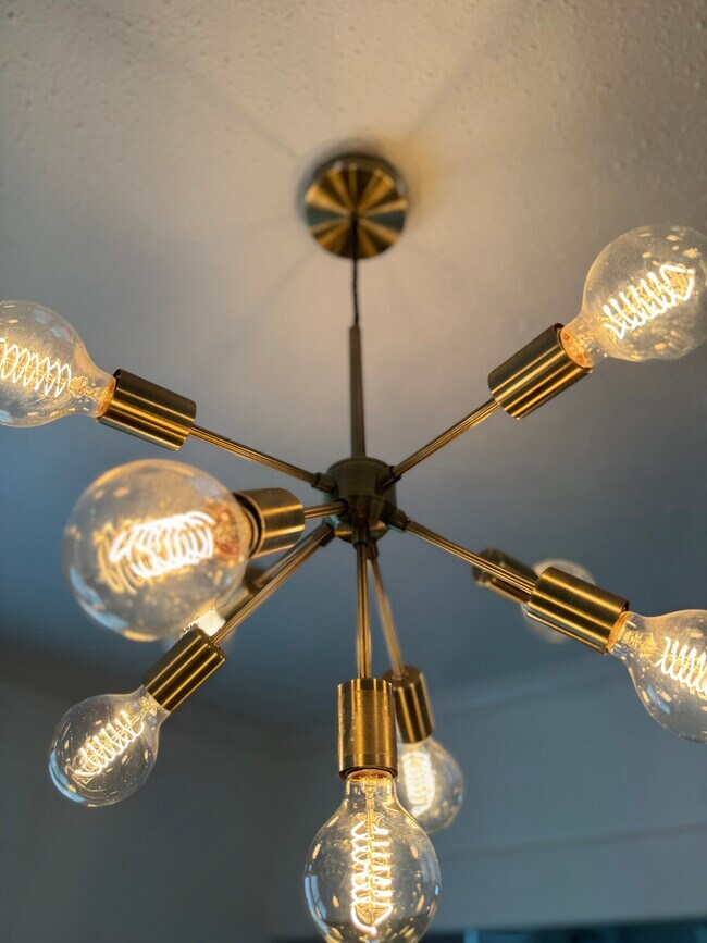 Building Photo - 5006 Hardy St