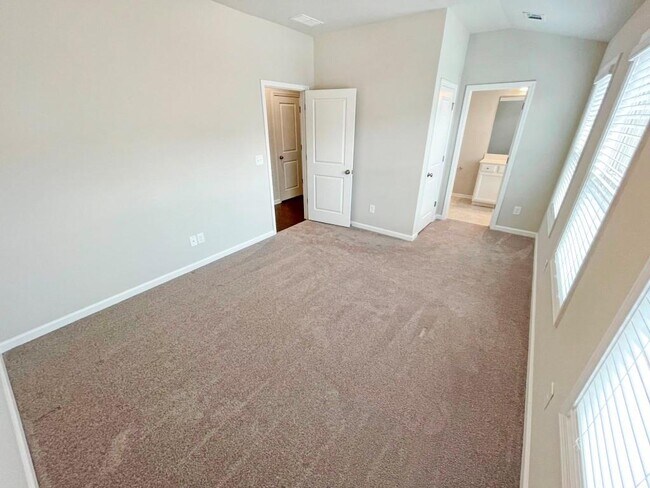 Building Photo - 4129 Townsend Ln