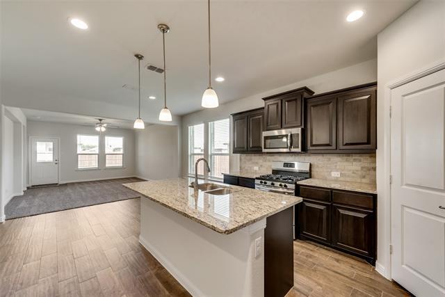 Building Photo - 415 Helm Ln