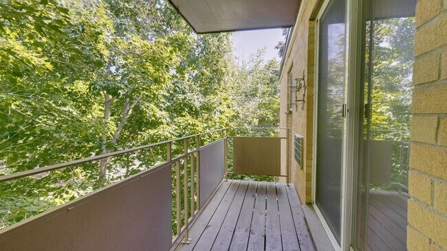 Building Photo - 135 Granite Ave