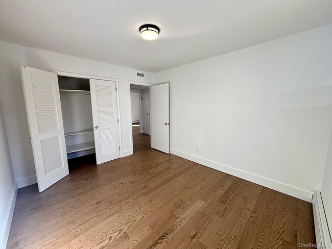 Building Photo - 225 Cleveland Ave