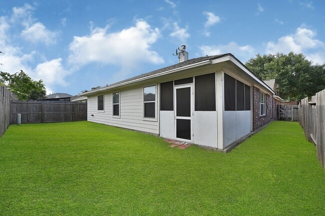 Building Photo - 16835 Marston Park Ln