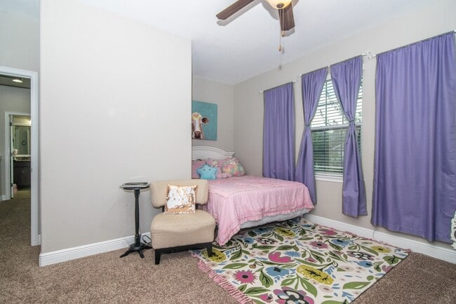 Building Photo - 8114 Champions Forest Way