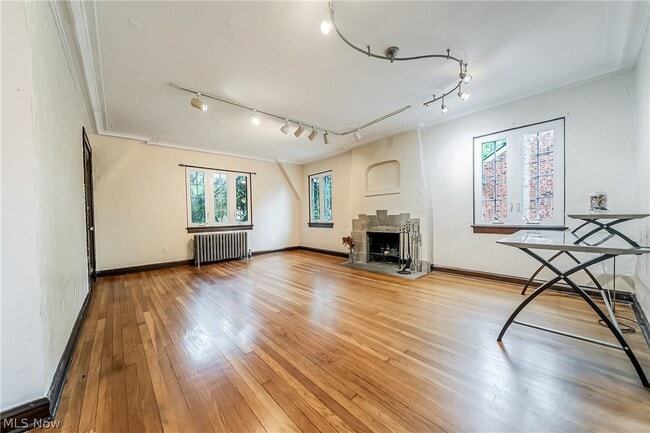 Building Photo - 18313 Newell Rd