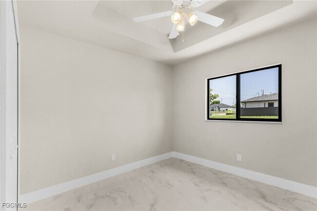 Building Photo - 2510 SW 17th Ave