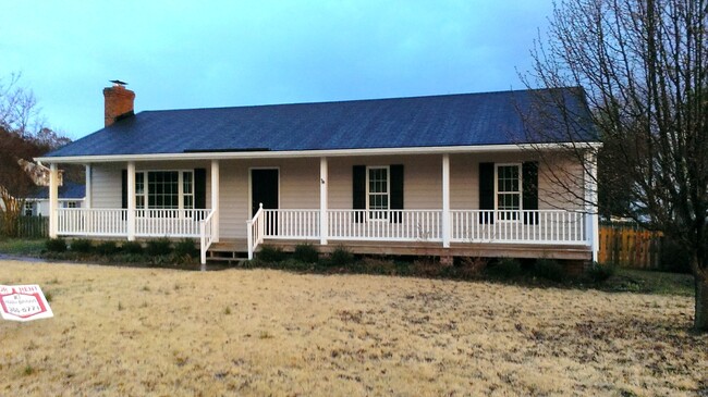Primary Photo - 7111 Foxlair Dr